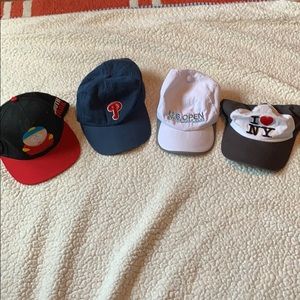 Bundle of 4 hats